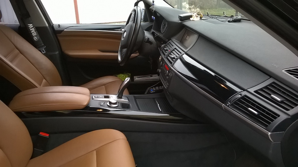 Декорация панелей салона BMW X5 — My-Styling на DRIVE2