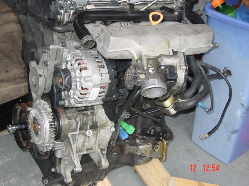 Двигатель пассат 1.8 турбо купить. Двигатель Фольксваген Пассат б5 1.8 турбо. Двигатель Volkswagen Passat b5 1.8 t. Двигатель Фольксваген 1.8 турбо. Мотор AEB 1.8 турбо.