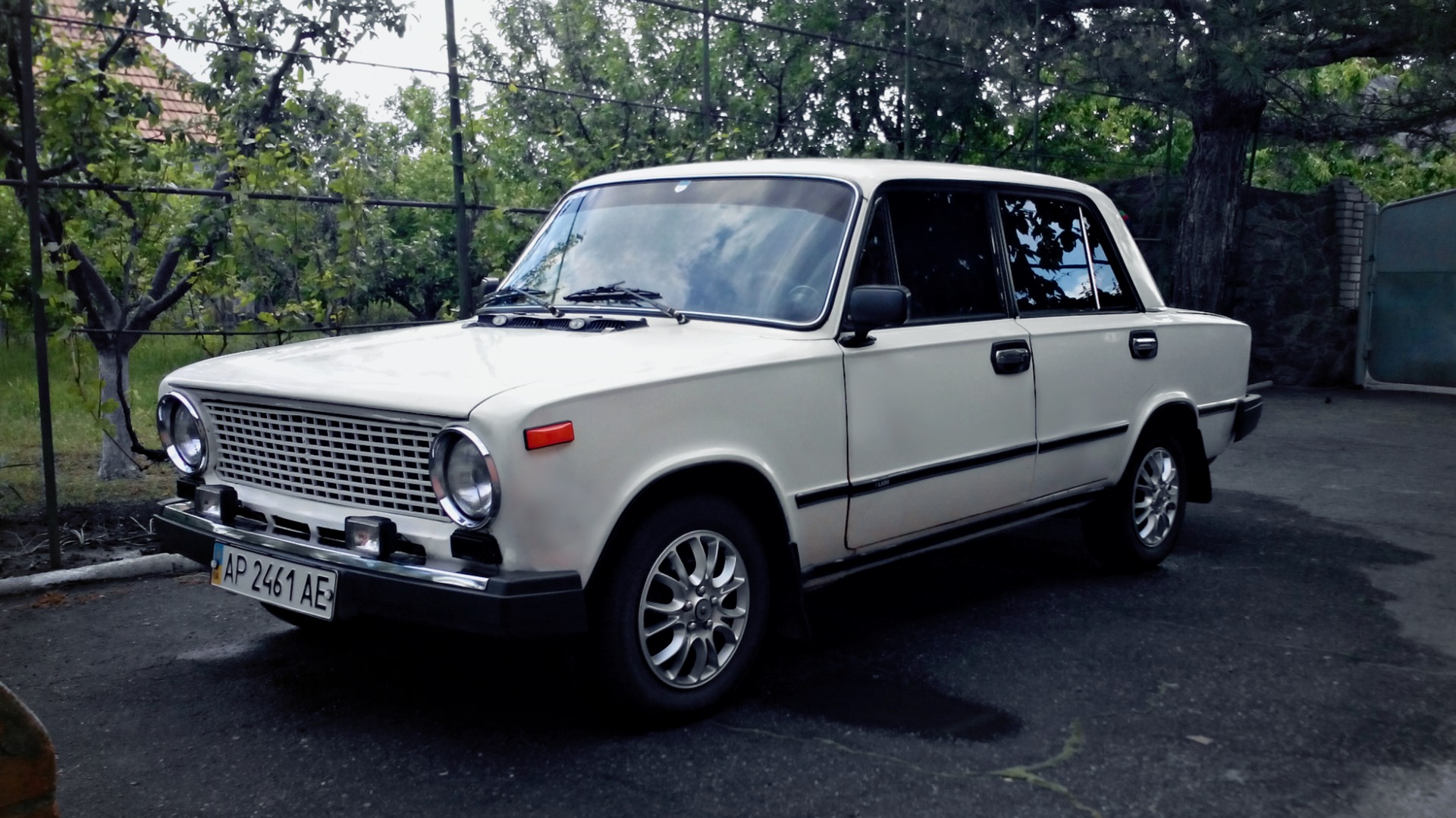 Lada 2101 1.3 бензиновый 1972 | 