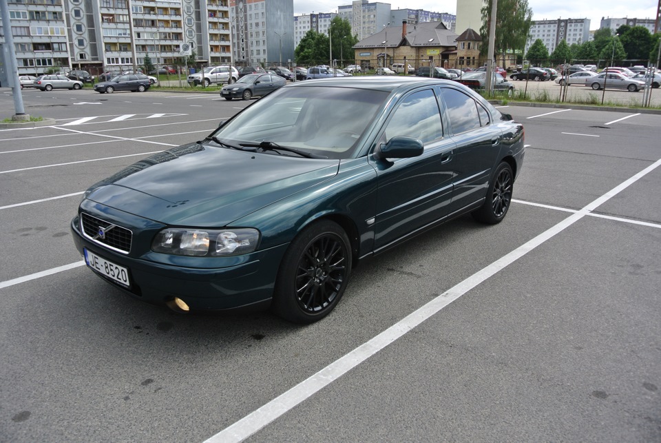 Volvo s60 2003. Вольво s60 2003 года. Volvo s60 i 2003. Volvo s60 2003 черный.