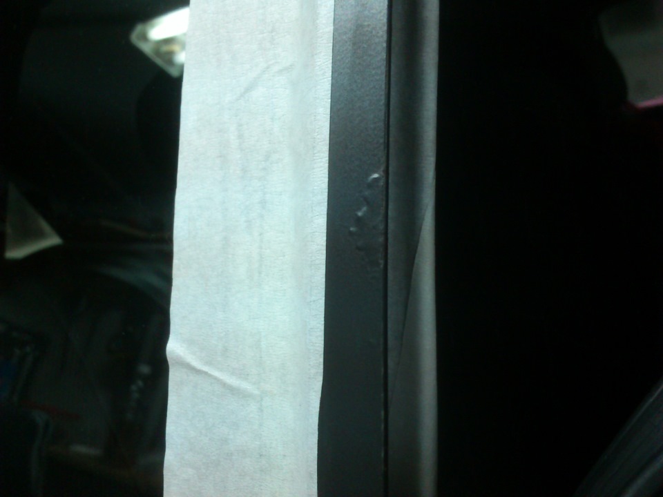 вздулась краска на рамке окна — Geely Emgrand EC7 RV, 1,8 л, 2013 года ...