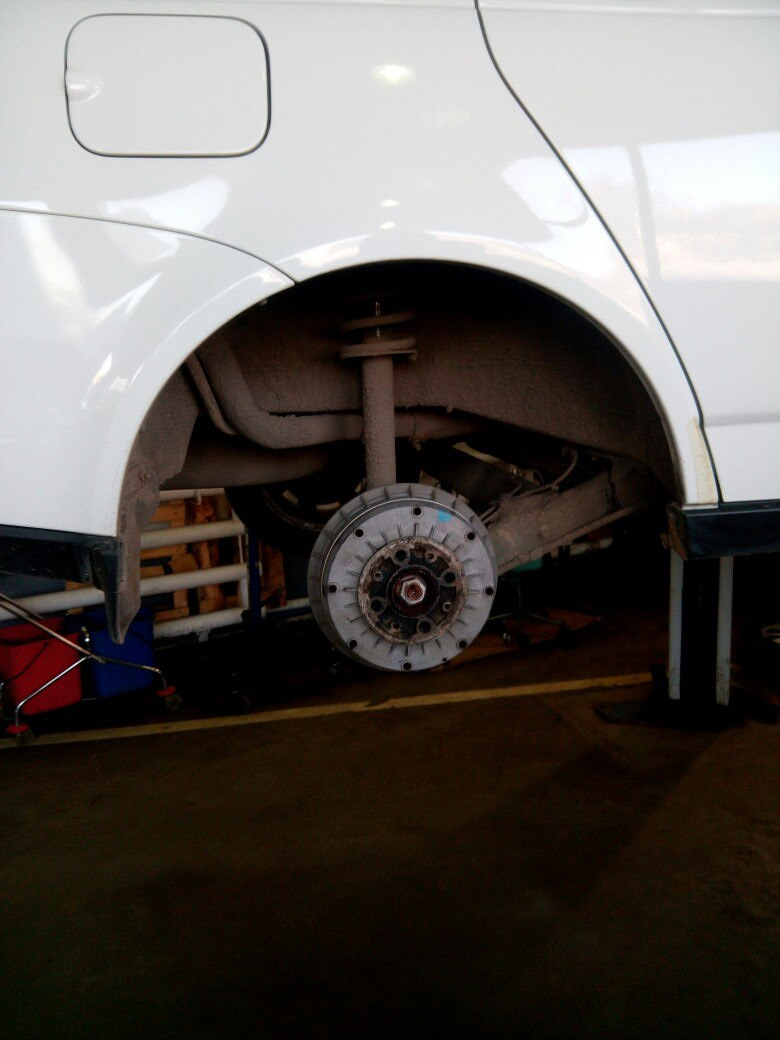 Нежданчик на 9к — Lada Приора седан, 1,6 л, 2015 года | визит на сервис ...