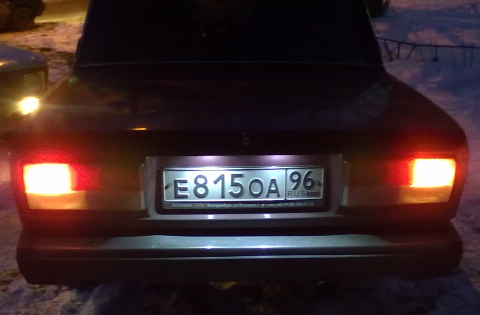 Подсветка номера — Lada 2107, 1,5 л, 2004 года | тюнинг | DRIVE2