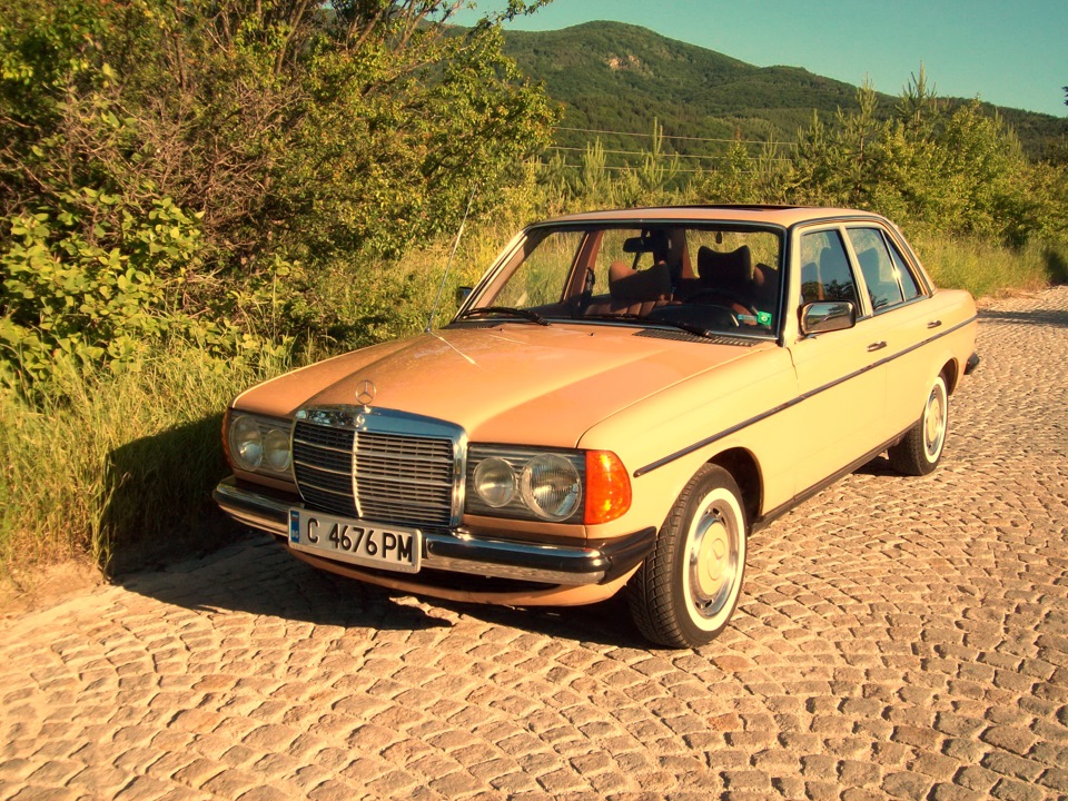 Мерседес 123 купить в россии. Mercedes w123. Mercedes-Benz w123, 1978. Мерседес 123. Мерседес 123 drive2.