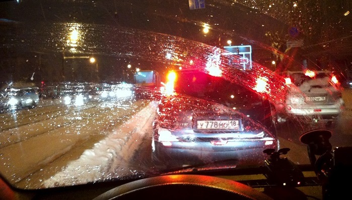 Замена резинок в бескоркасных стеклоочистителях или скупой платит ...