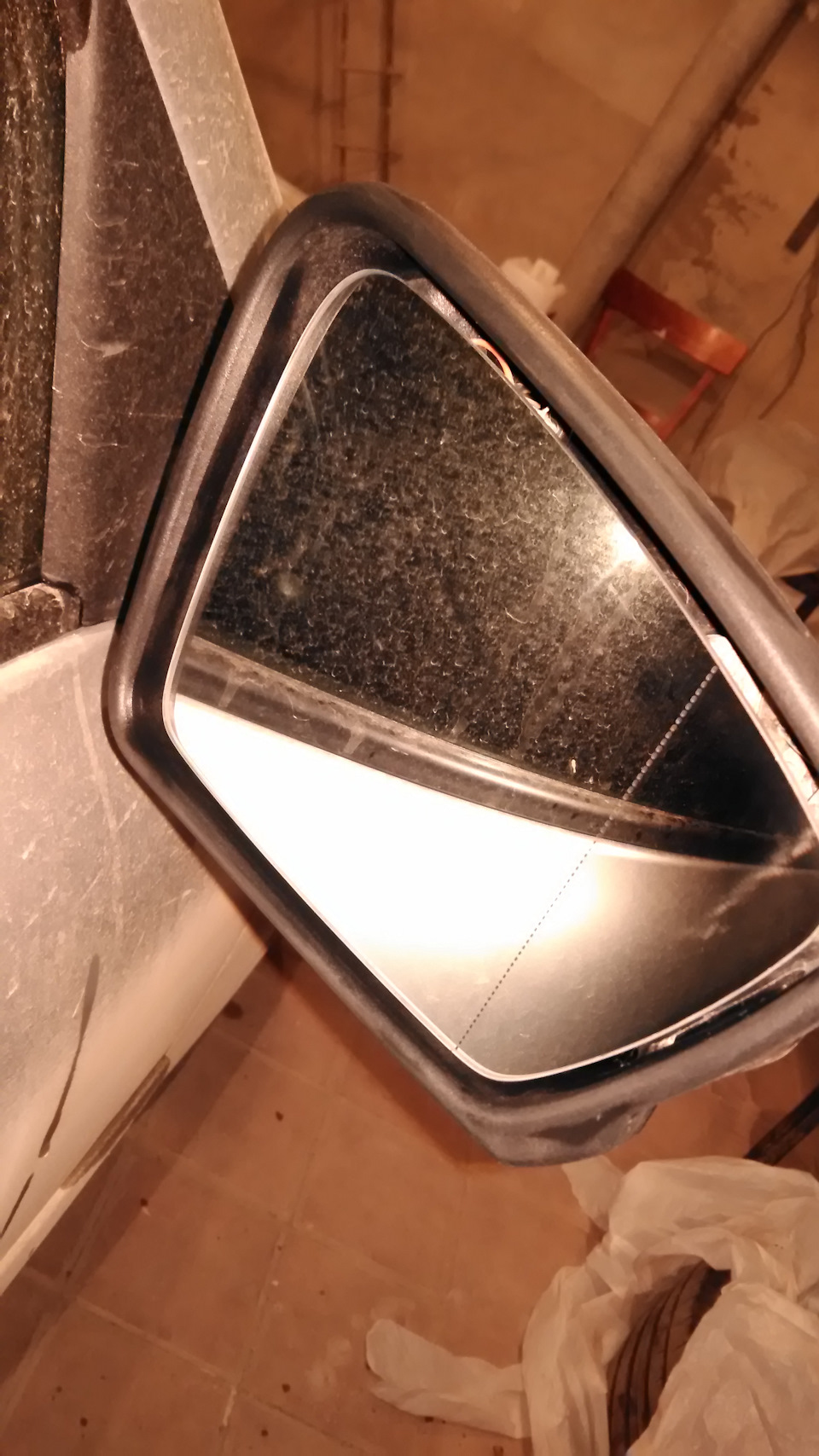 Установленное правое — Lada Гранта Лифтбек (1G)