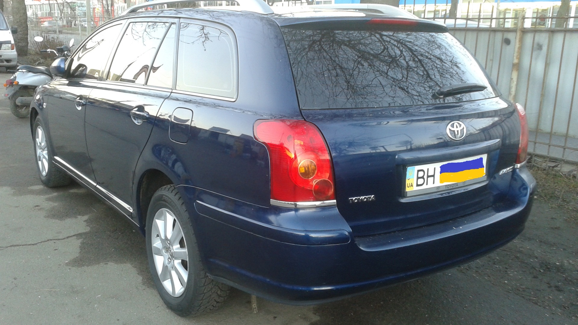 Toyota Avensis II 1.8 бензиновый 2004 | универсал на DRIVE2