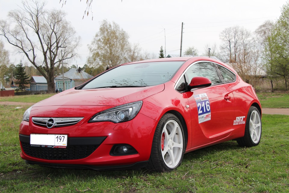 Аэрография Opel Astra GTC