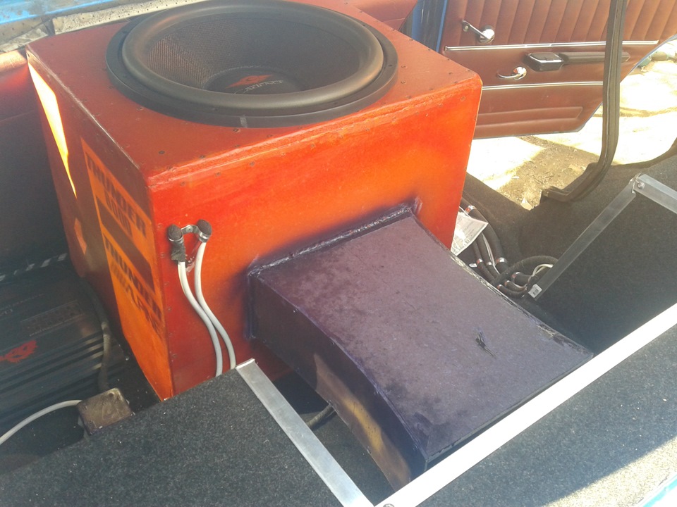 Саб (экспо порт) под Cadence S4W18 — Lada 2101, 1,6 л, 1976 года ...