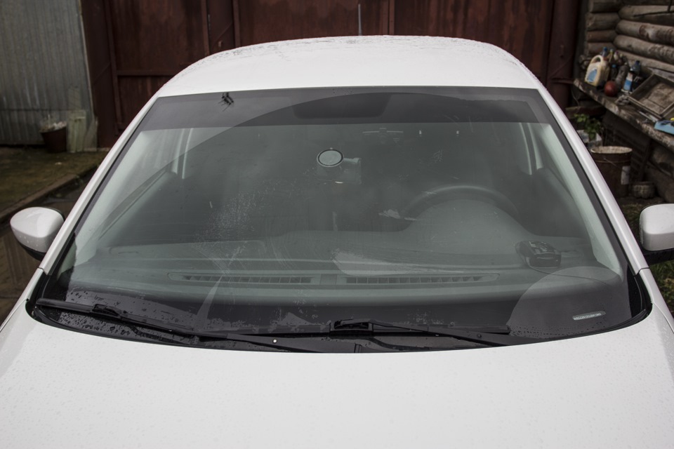 Лобовое стекло фольксваген оригинал. Стекло лобовое VW Polo (2020-). Лобовое стекло Фольксваген поло седан. Стекло лобовое Фольксваген поло 5. Лобовое стекло Фольксваген поло седан 2013.