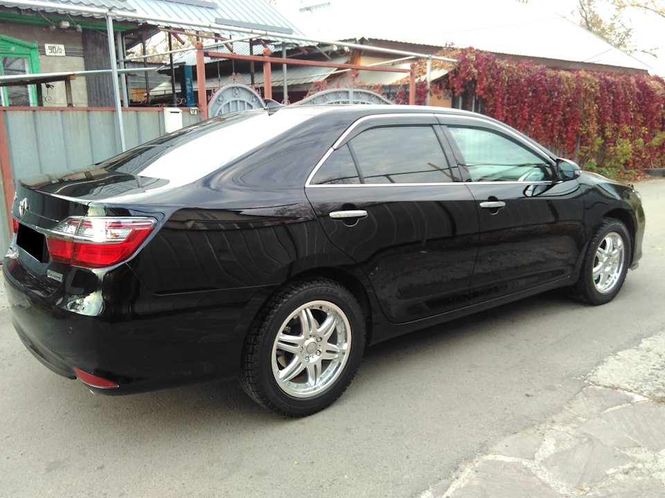 Тойота камри 225. 225 55 17 На Камри 55. 225 55 R17 на Камри 55. Toyota Camry xv50 1/34.