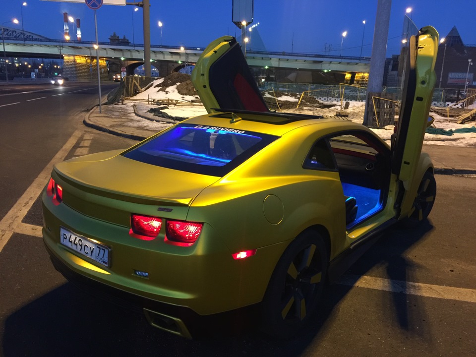 Видео с вертолета, золотая камаро. — Chevrolet Camaro V, 3,6 л, 2012 ...