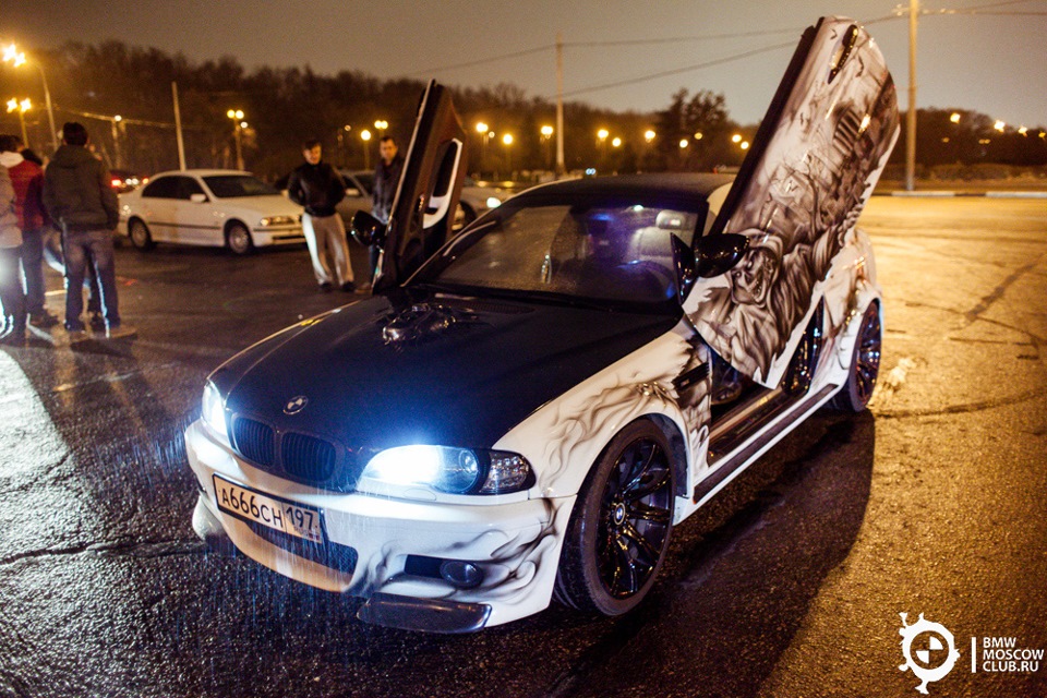 Bmw клуб. Smotra BMW. BMW Club машина. БМВ клуб Москва.