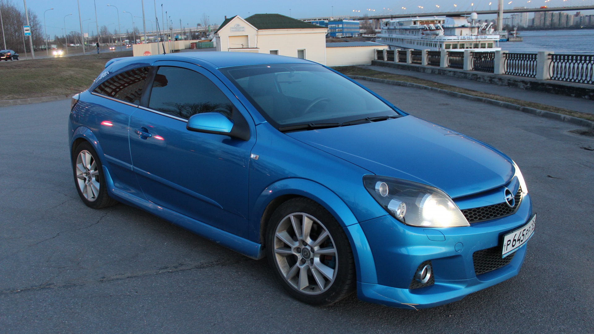 Opel Astra h OPC 2008