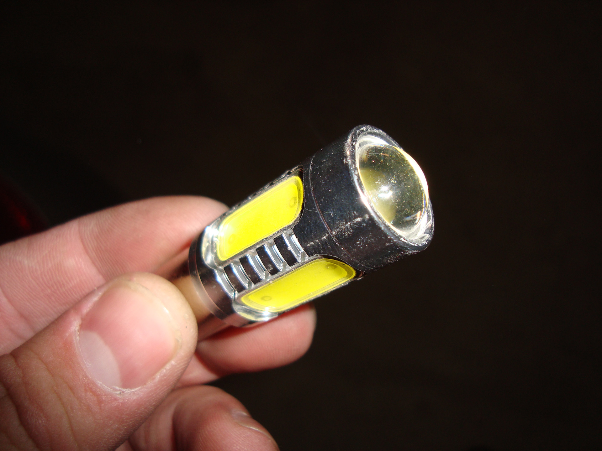 диоды в задний ход 2102. Lexus is диоды в задний ход. лампы в задний ход лексус is250. диоды в задние. лампа заднего хода аккорд 7 с линзой.