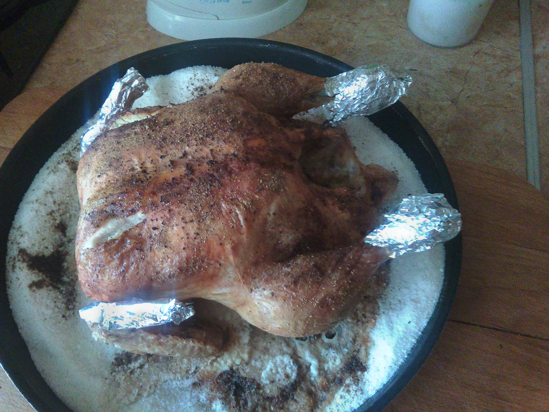 Курица запеченная в духовке в соли рецепт с фото