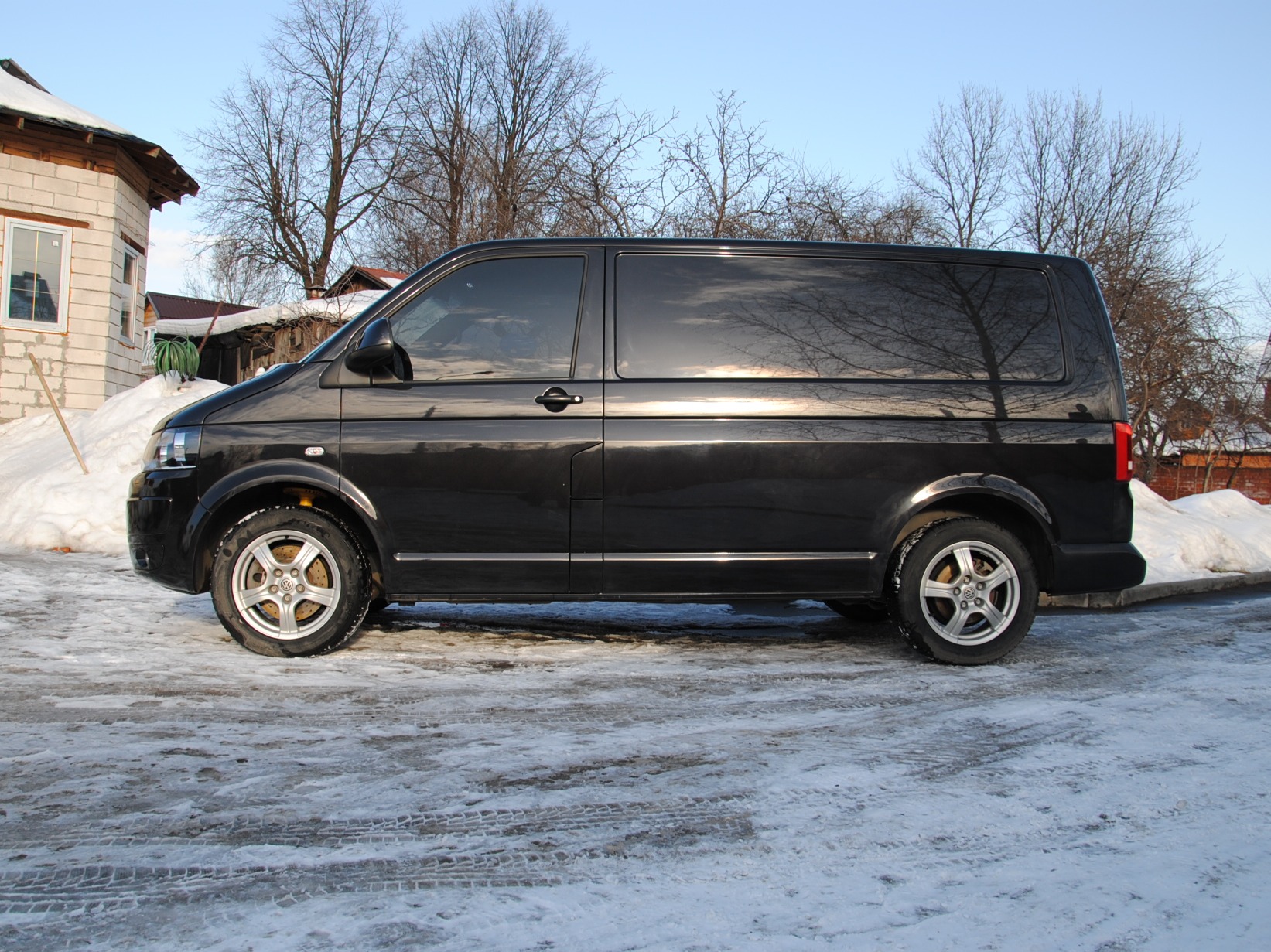 Рестайлинг! Машина выпуска 2007 г., по ПТС модель 2008 г., — Volkswagen  Transporter T5, 2,5 л, 2007 года | тюнинг | DRIVE2