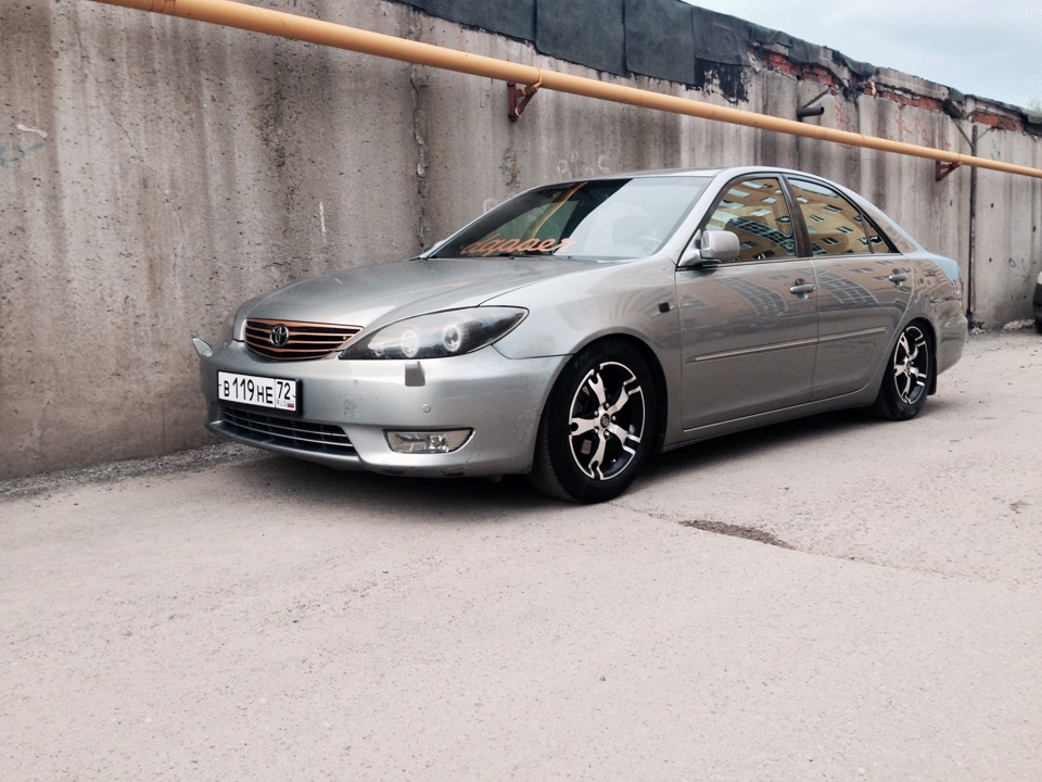 Камри золото 2005. Тойота камри 42. Камри 30 драйв. Camry 30 touring. Тойота камри 30 кузов ильдара.