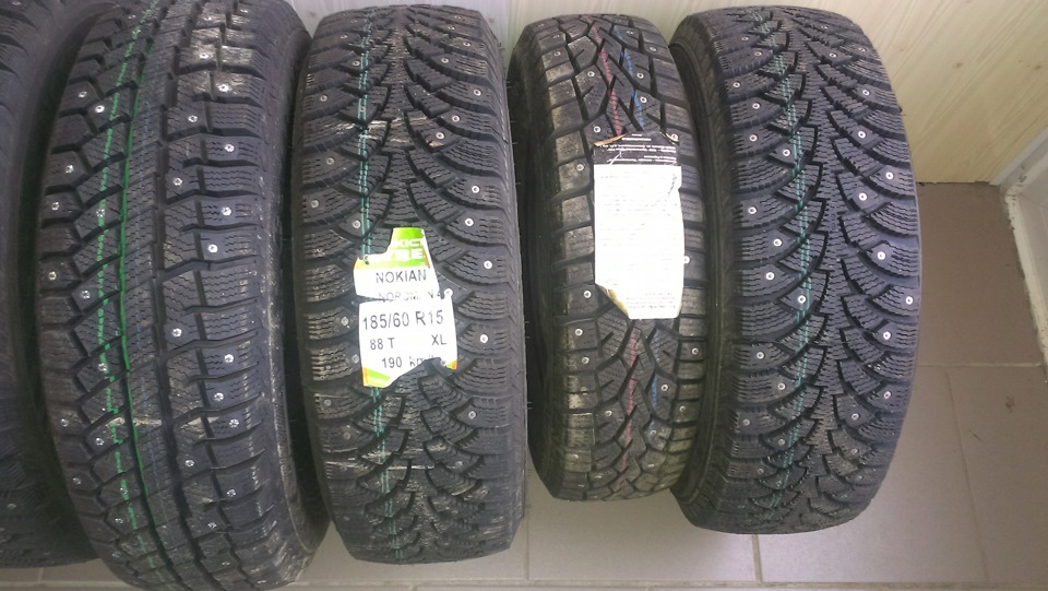 Кордиант Полар 215 65 r16 шипы. Cordiant Polar 215/65 r16 102t. Hakkapeliitta r3 и Cordiant. Резина Кордиант зима 195 65 16с шипы.