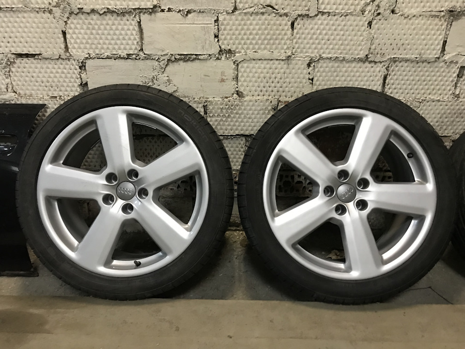 Покрышку натянул уже у своих проверенных ребят 👌кто сможет отгадать где диск с покраски 🤫 — Audi Allroad (C5)