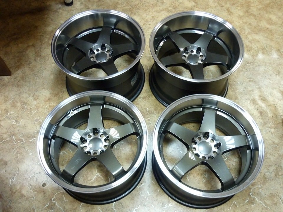 Литой 3. Rota GTR r18. Диски Rota GTR. Диски Nissan Skyline r18. Rota GTR r18 5x114.3 диски.