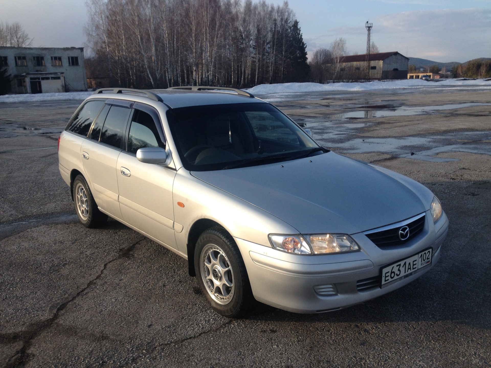 Мазда капелла работает. Мазда капелла 2002. Мазда капелла универсал 2002. Mazda Capella Wagon 2001. Мазда капелла 2000 года универсал.