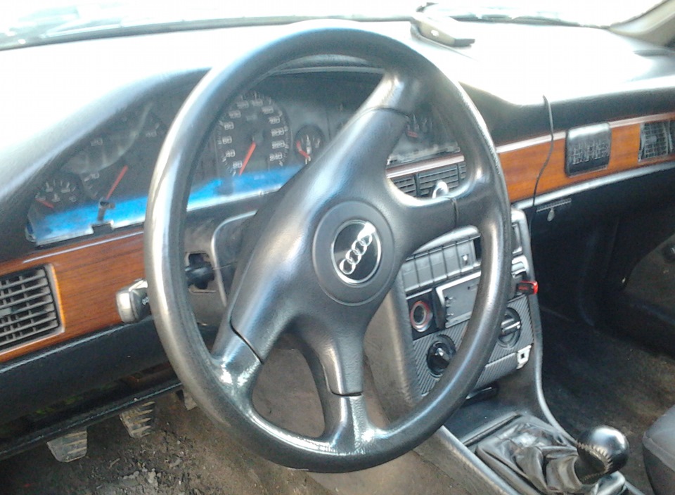 ведет руль audi 80 b4 ведет руль audi 80 b4