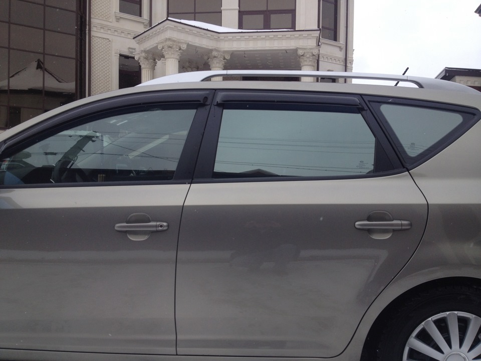 Ауди а4 тонировка инфинити. Серебристая тонировка. Тонировка сантек инфинити 50. Тонировка suntek infinity 10. Серая тонировка.