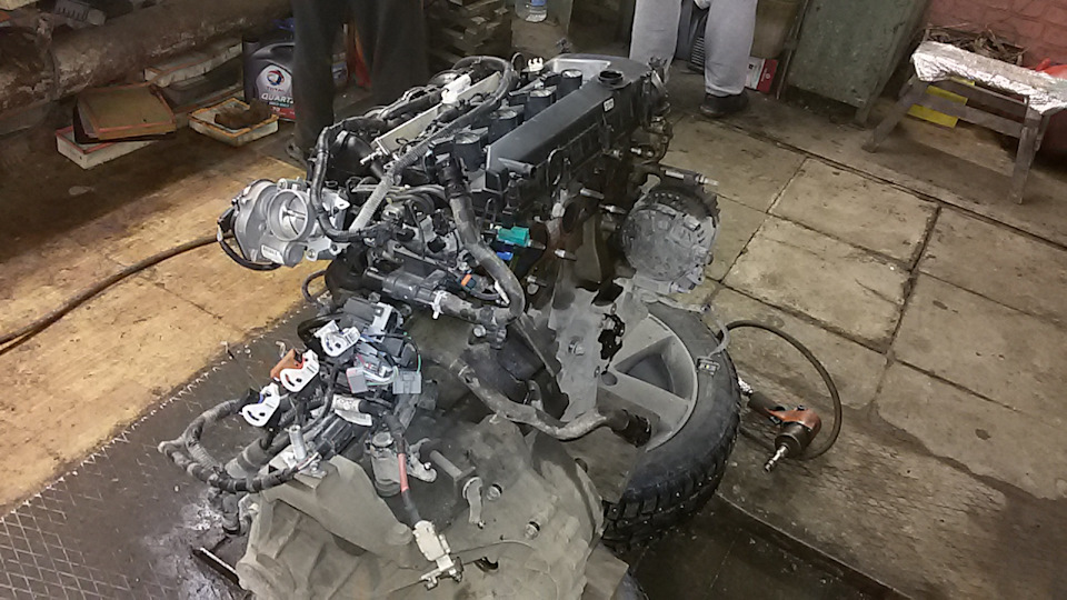 "Отвалился" двигатель — Ford S-Max (1G), 2 л, 2008 года | поломка | DRIVE2