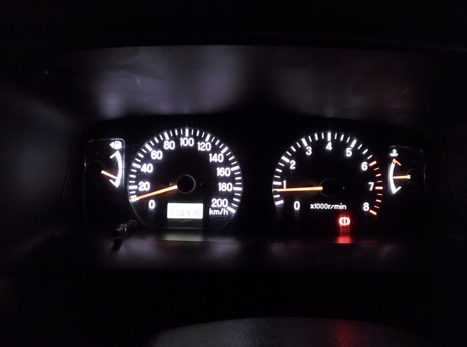 Паджеро спорт приборка