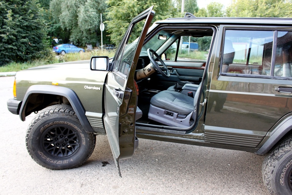 Jeep Cherokee 2 Door