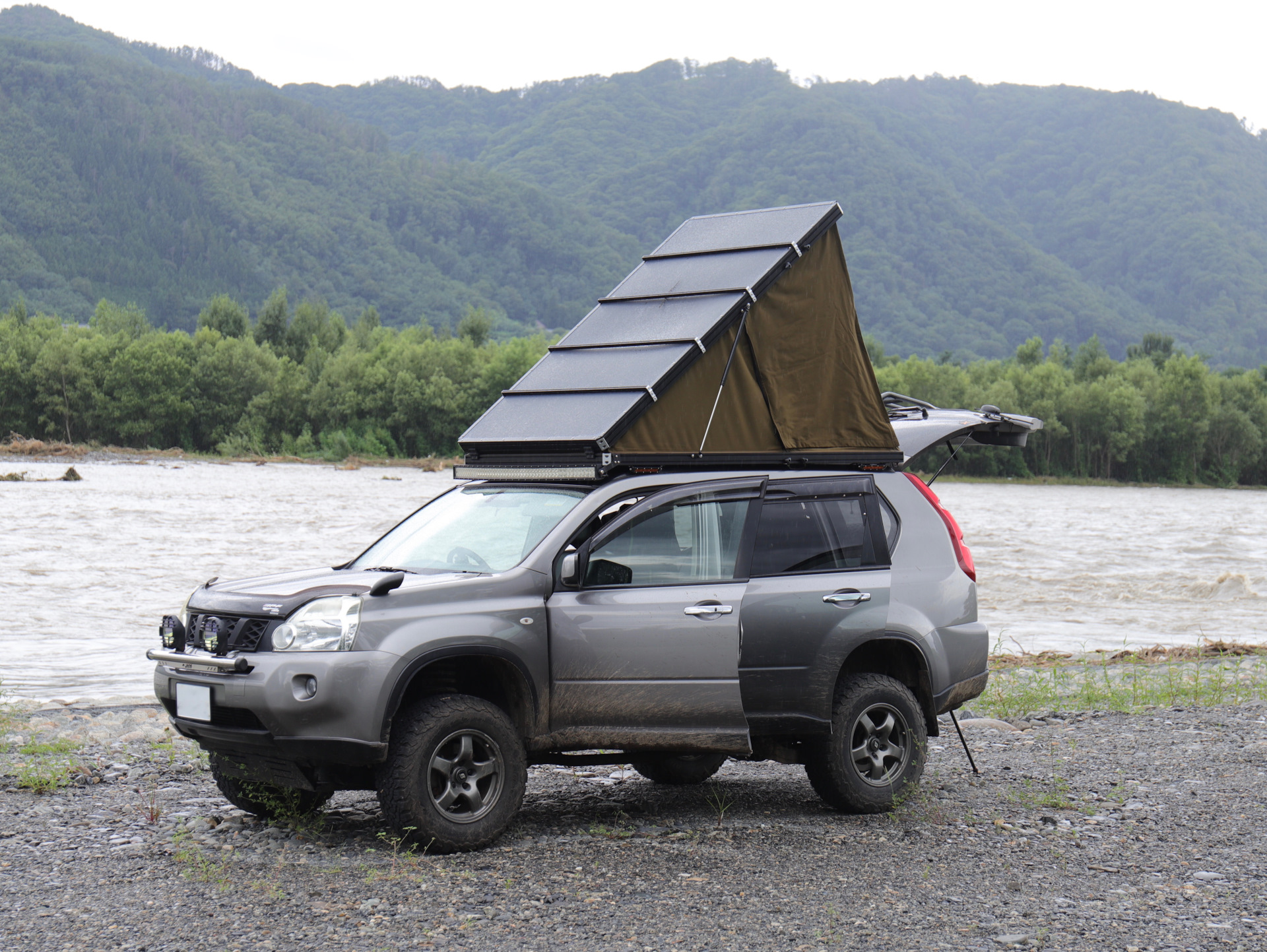 Палатка Nissan x Trail t31