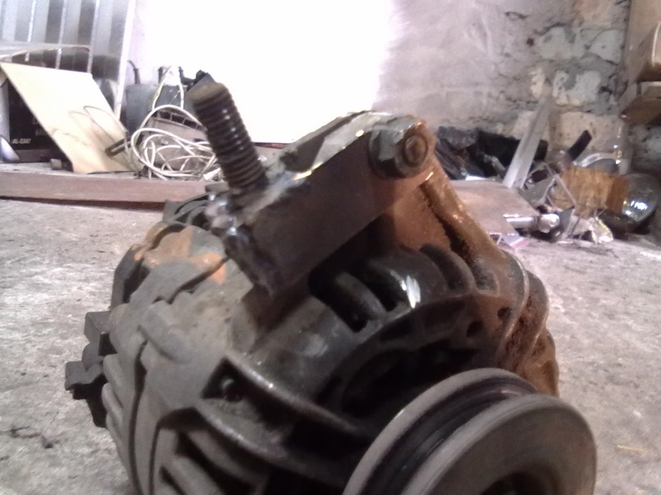 переделка натяжителя ремня генератора — Lada 2106, 1,6 л, 1998 года ...