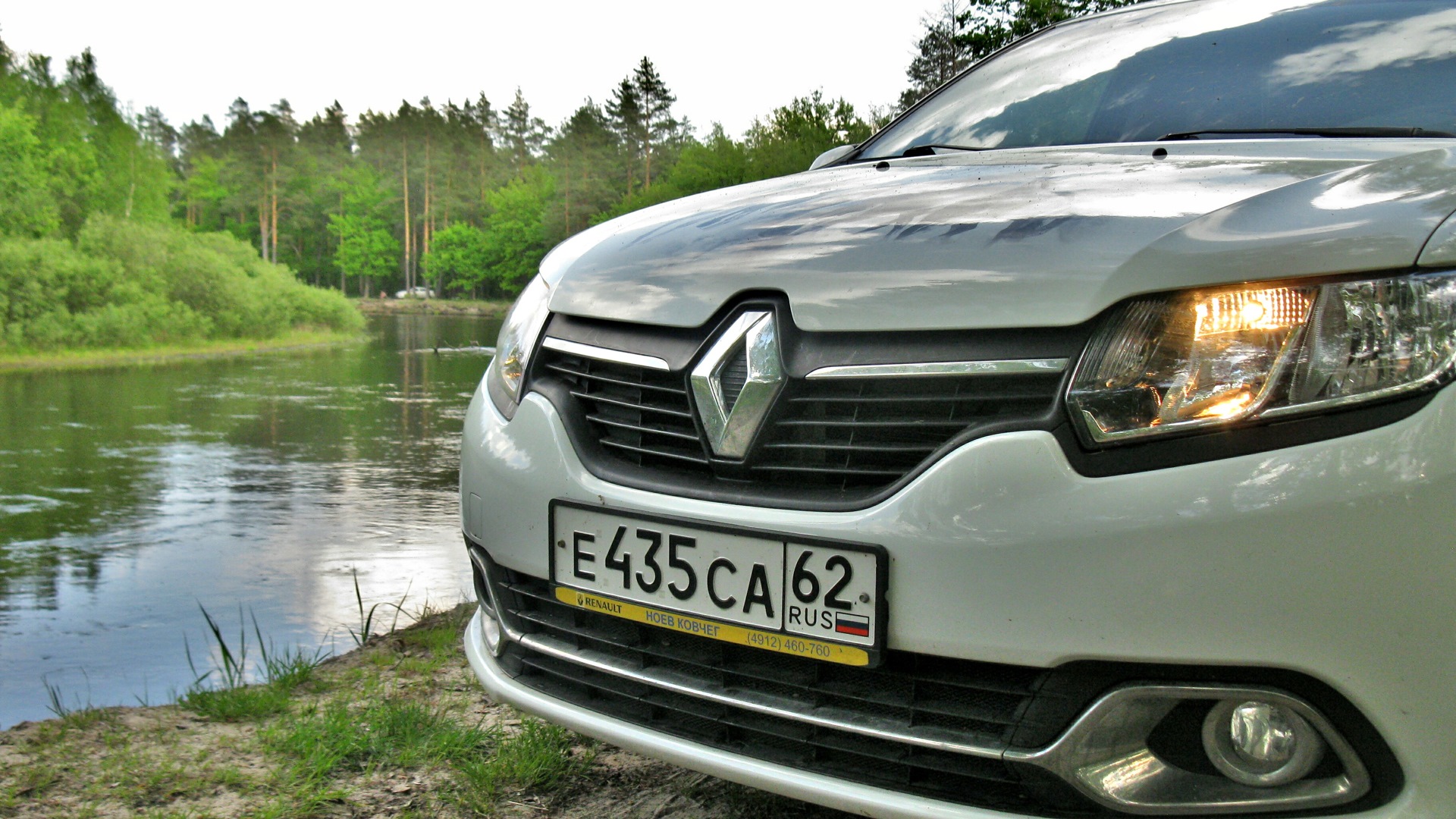 Renault Logan (2G) 1.6 бензиновый 2014 | ♔ Беляшик ♔ на DRIVE2