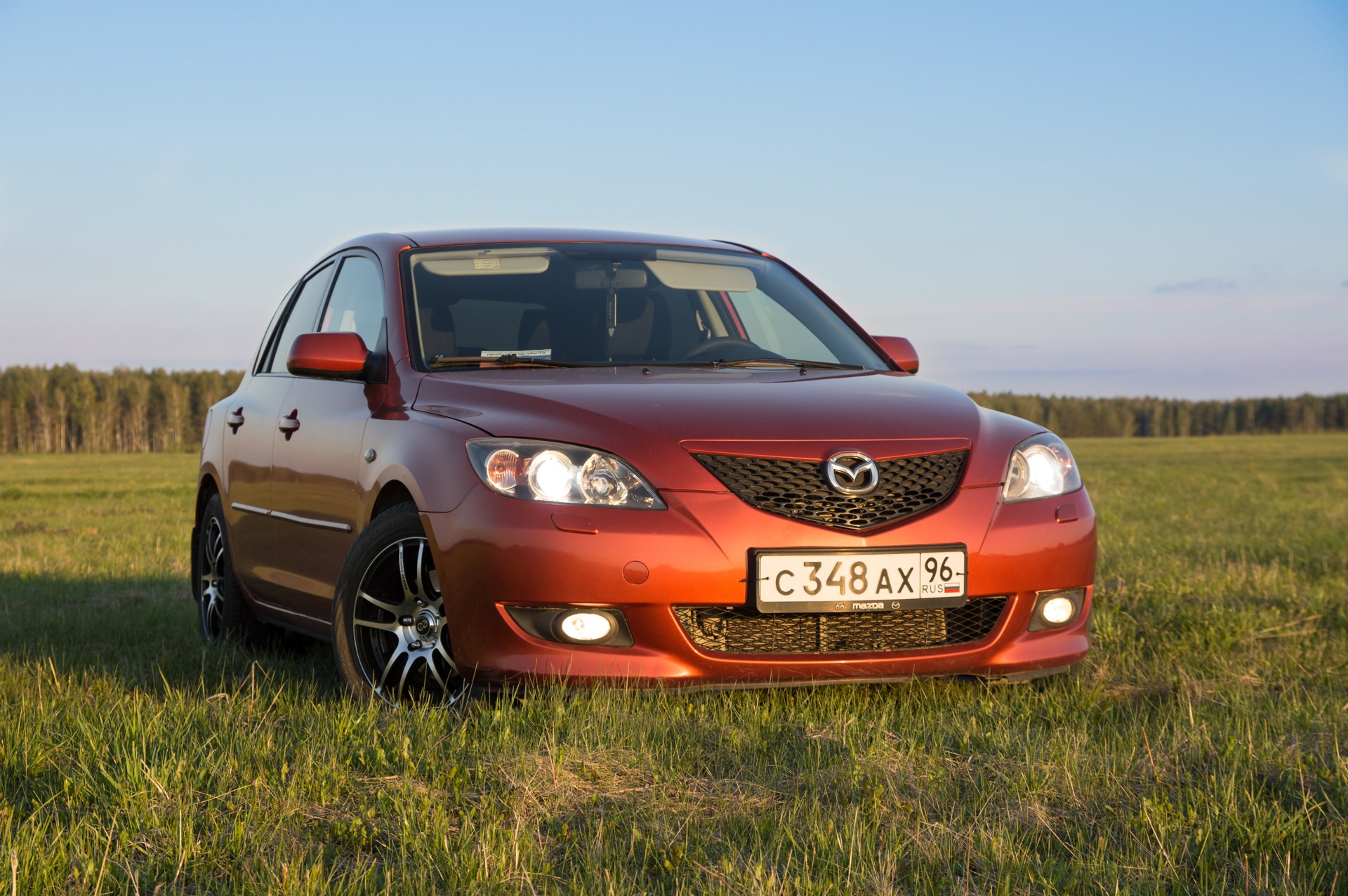 Мазда 2005 года. Mazda 3 2005. Mazda 3 2005 1.6. Мазда 3 1.3. Мазда 3 американец 2005.