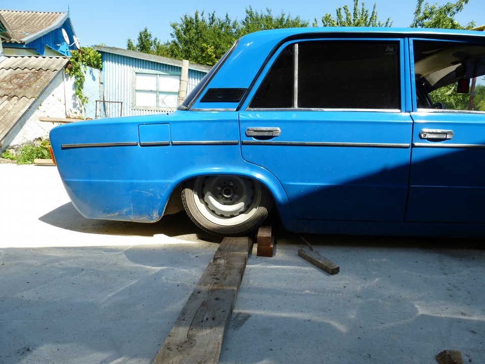Чтобы поднять на домкрате — нужно:D — Lada 21065, 1,5 л, 1994 года ...