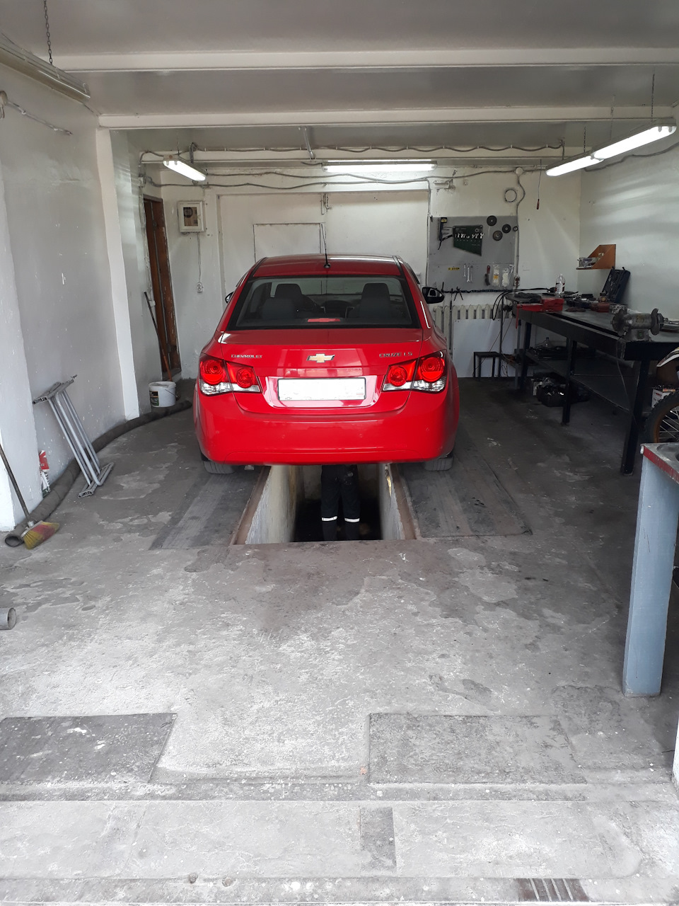 Заехал, и не жалею — Chevrolet Cruze (1G), 1,8 л, 2009 года | визит на ...