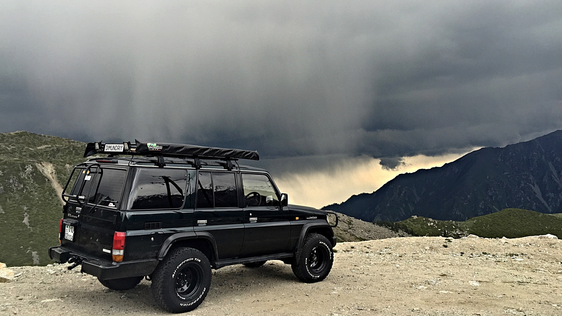 Toyota Land Cruiser 70 off Road