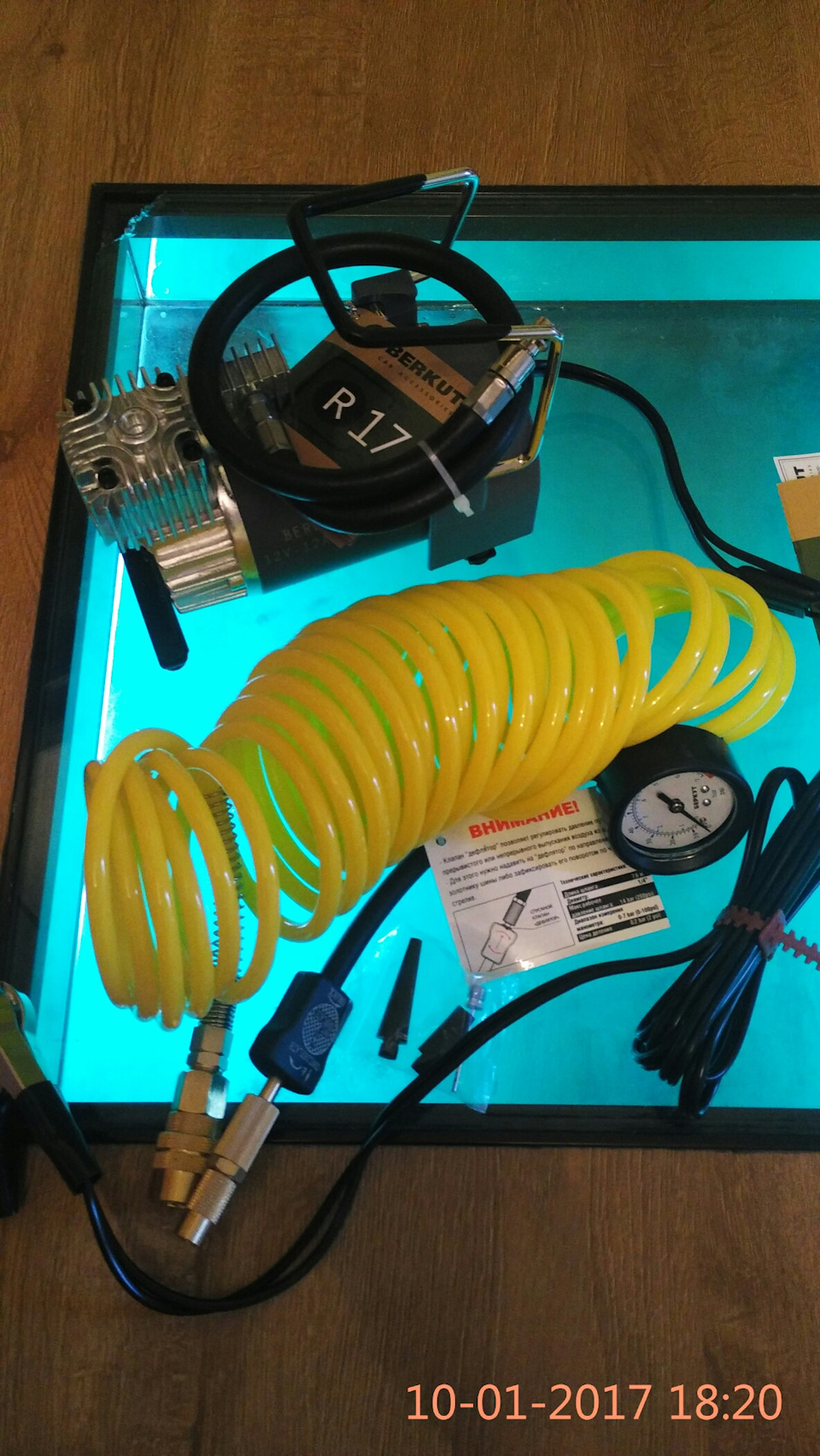 Фото в бортжурнале Toyota Hilux (7G). Запчасти на фото: 10012017