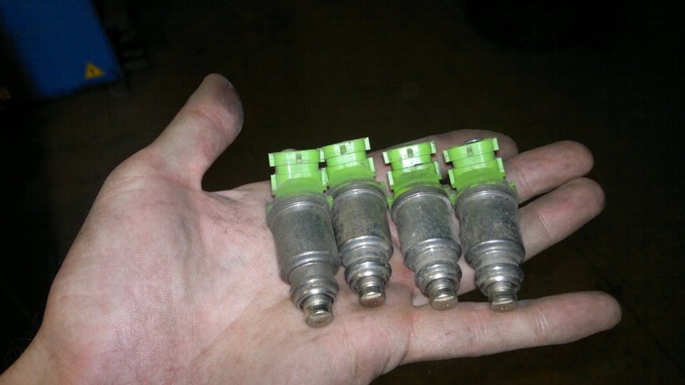 Промывка форсунок на стенде — Toyota Carina (7G), 1,8 л, 2001 года ...