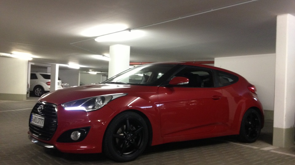 Hyundai Veloster Кореянка ^_^