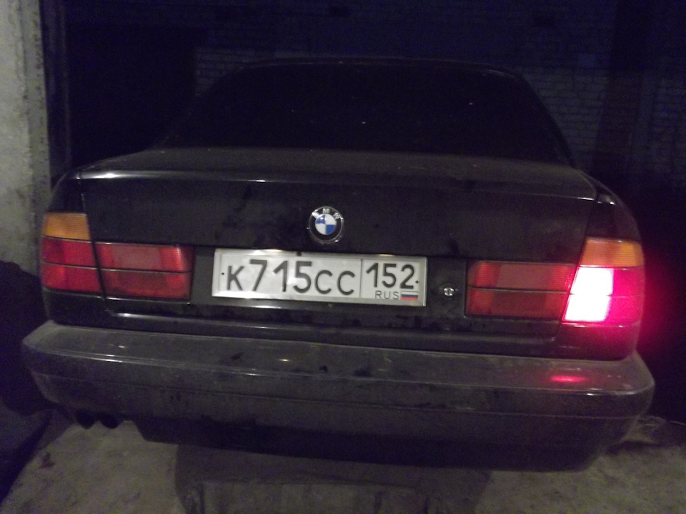 Не горит левый габарит. Нашел причину. — BMW 5 series (E34), 2,5 л ...