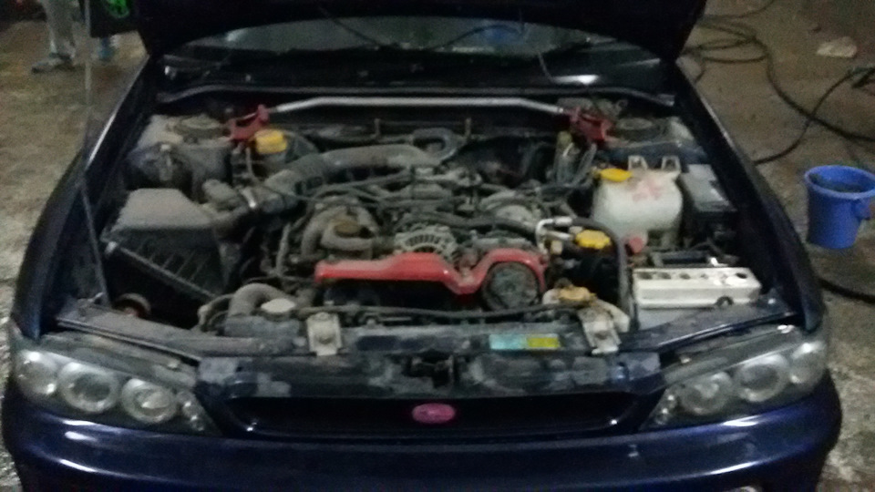 Мытье двигателя — Subaru Impreza (GC, GF), 1,6 л, 1995 года | мойка ...