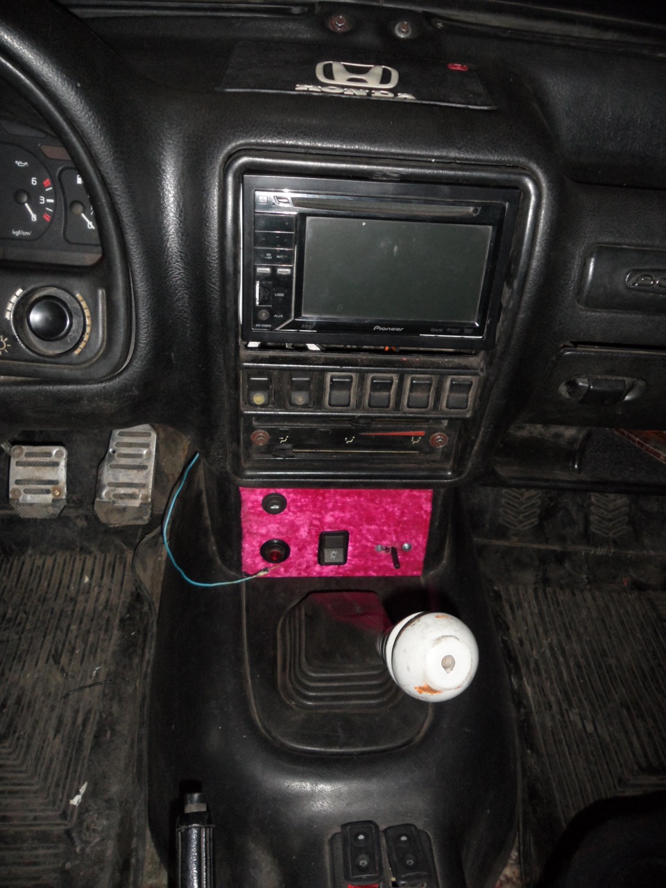 Фара газ 3110. Газ 31105 2din магнитола. Как поставить на 3110. Как поставить на 3110. Волга 3110 салон.