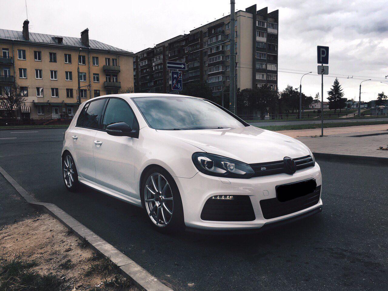 5 6 r. Golf mk6 r20. Golf r mk6. Golf mk6 белый. Golf 6 r20.