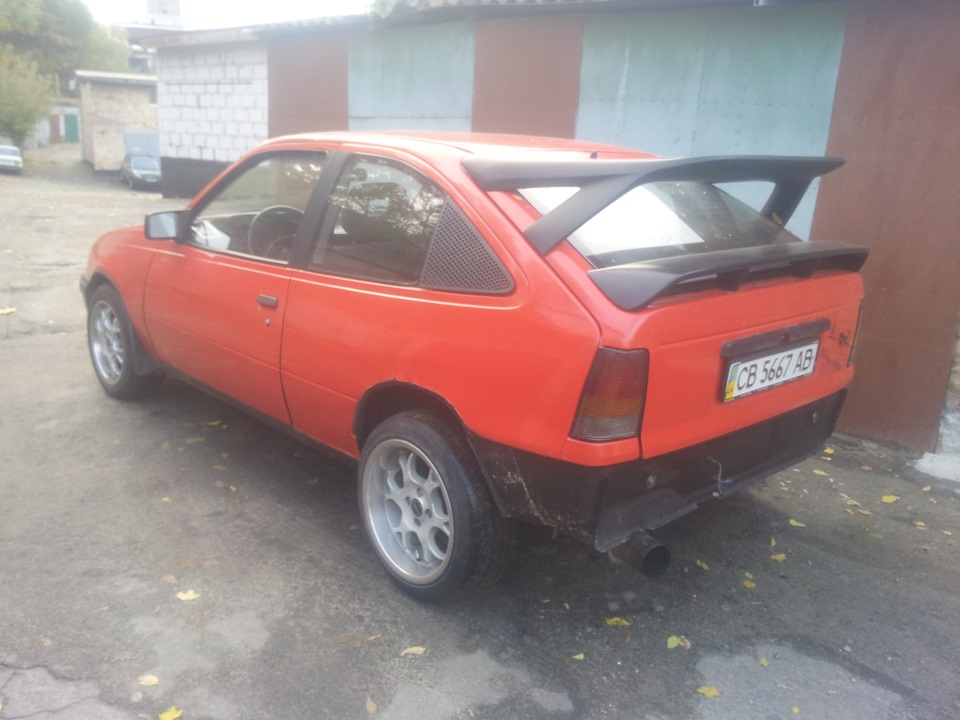 Фото в бортжурнале Opel Kadett E