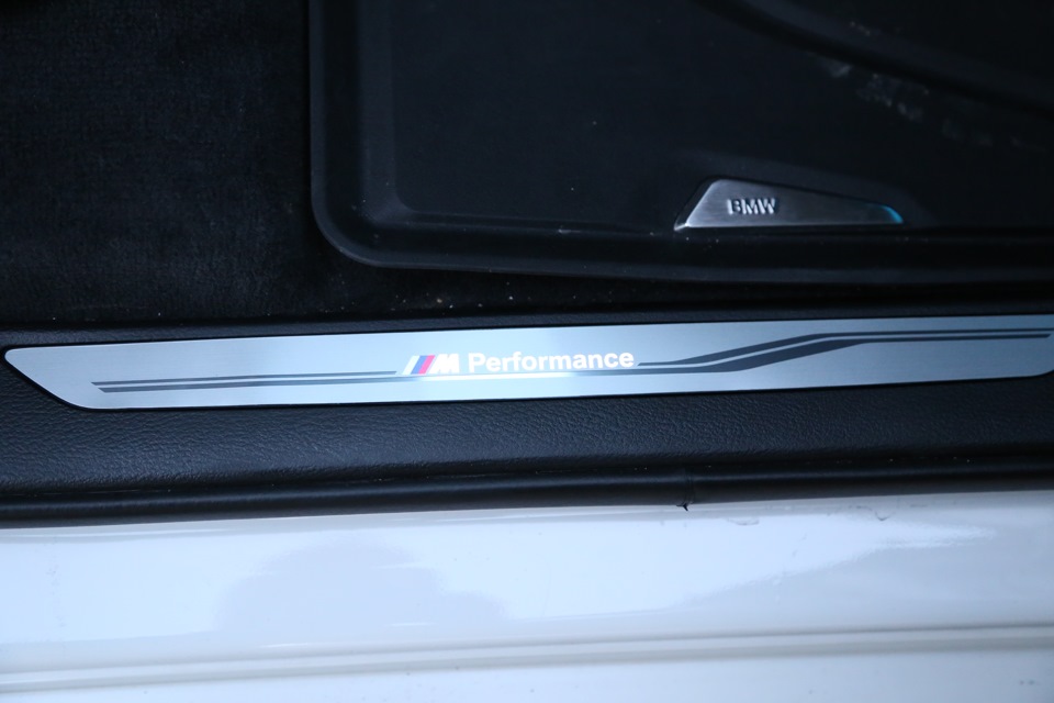 Пороги M Performance — BMW X5 (F15), 3 л, 2014 года | стайлинг | DRIVE2
