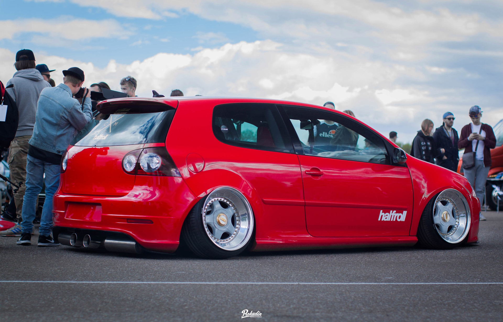 VW Golf 5 GTI stance