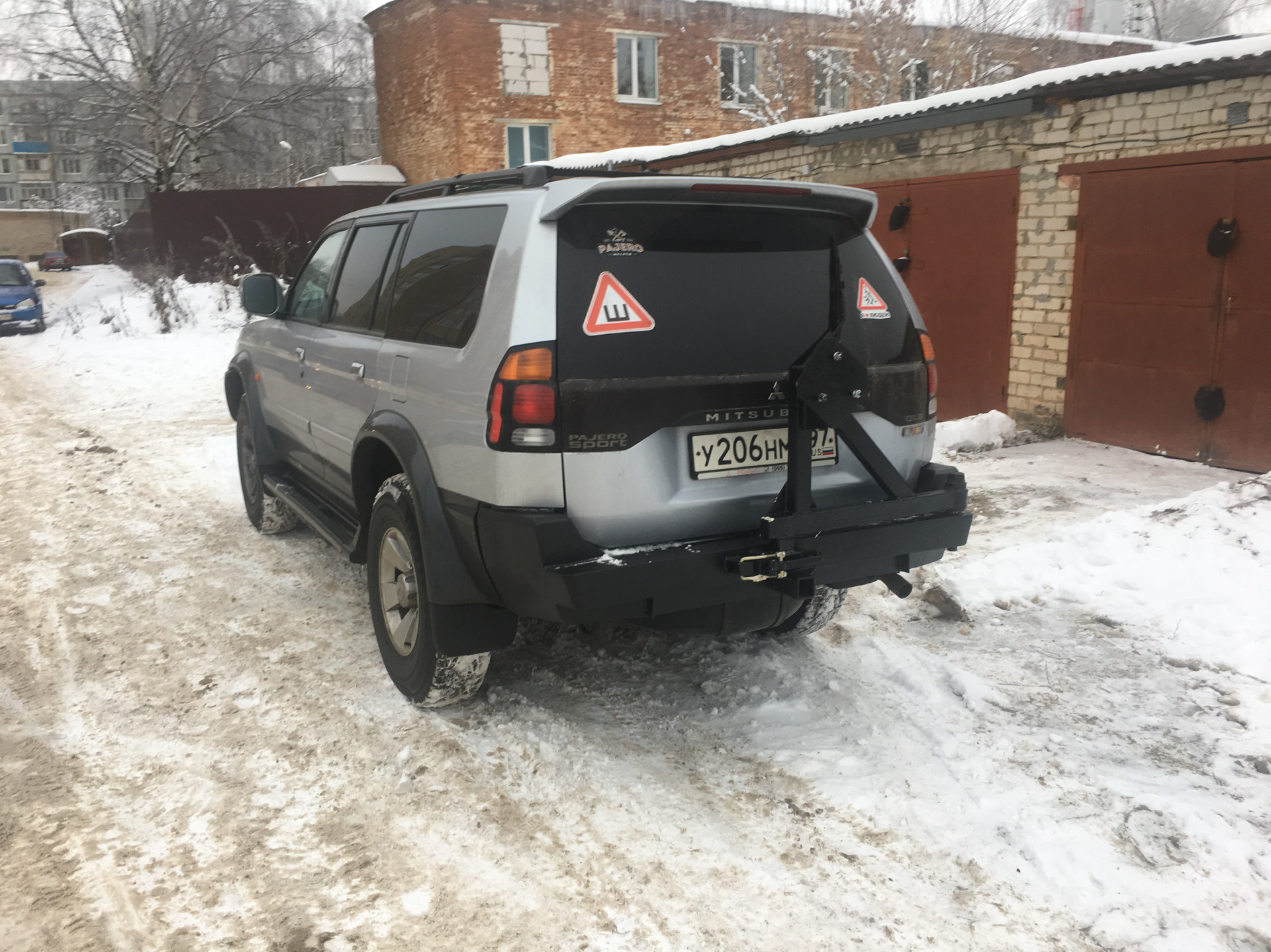 Паджеро 1 задний бампер