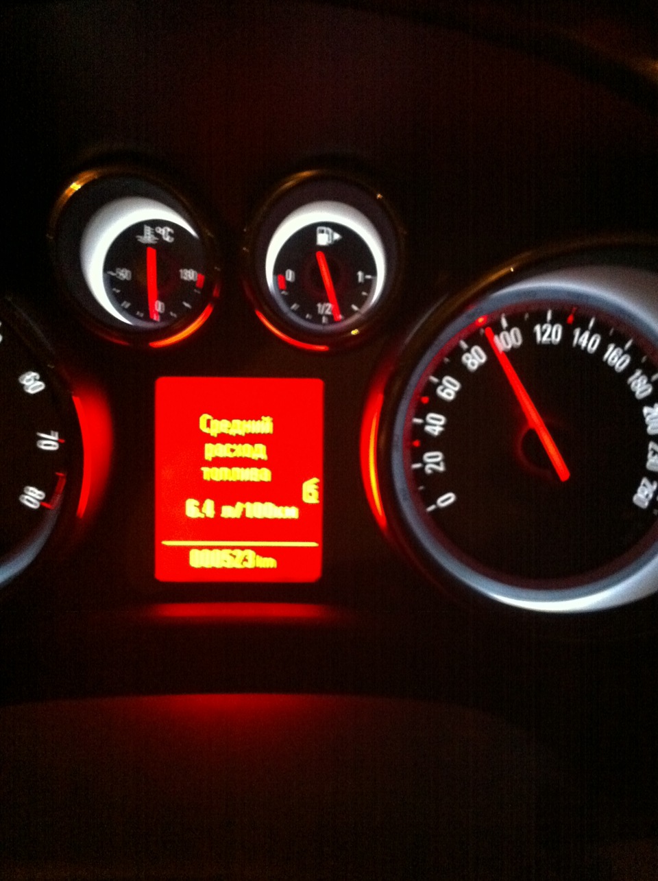 Расход топлива, зимняя резина — Opel Astra J GTC, 1,6 л, 2011 года ...